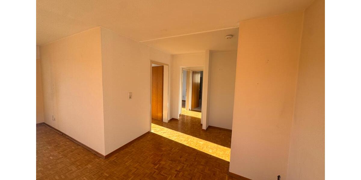 Etagenwohnung Münsingen - 4 Zimmer, 99 m&sup2;, 850&euro; | Angebot:26375254