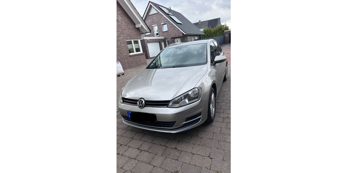 VW Golf 144.000 km 7.590 &euro; Hinte 26759