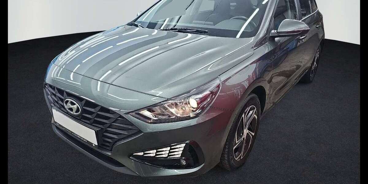 Hyundai i30 65.559 km 15.975 &euro; München 80992