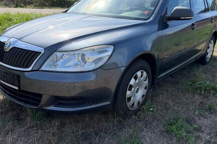 Skoda Octavia 230.905 km 3.100 &euro; Steinen 79585