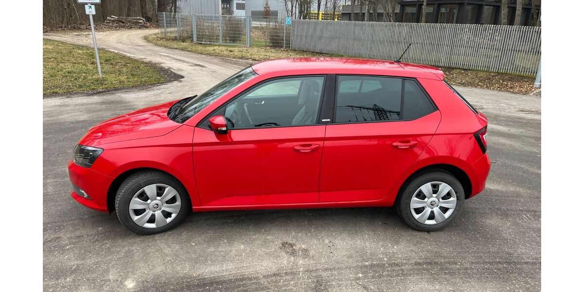 Skoda Fabia 86.000 km 10.900 &euro; Gundremmingen 89355