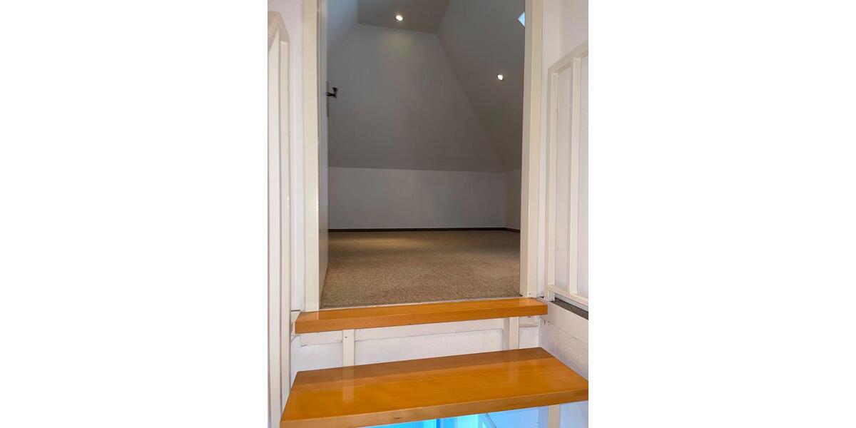 Doppelhaushälfte Neuenhagen bei Berlin - 6 Zimmer, 189 m&sup2;, 600.000&euro; | Angebot:27096145