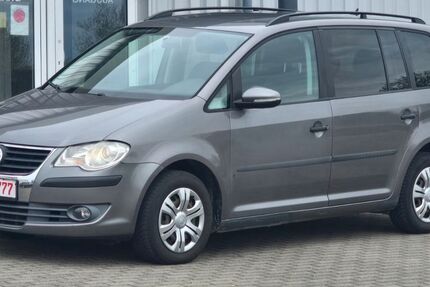 VW Touran 288.000 km 2.290 &euro; Zimmern o. Rottweil 78658