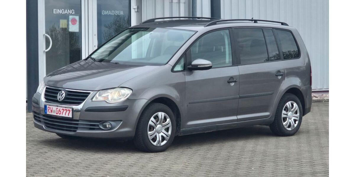 VW Touran 288.000 km 2.290 &euro; Zimmern o. Rottweil 78658