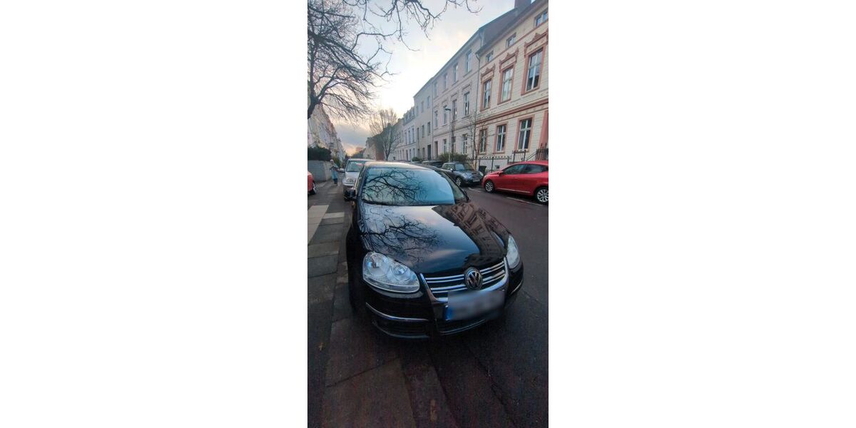 VW Jetta 108.000 km 5.400 &euro; Troisdorf 53840