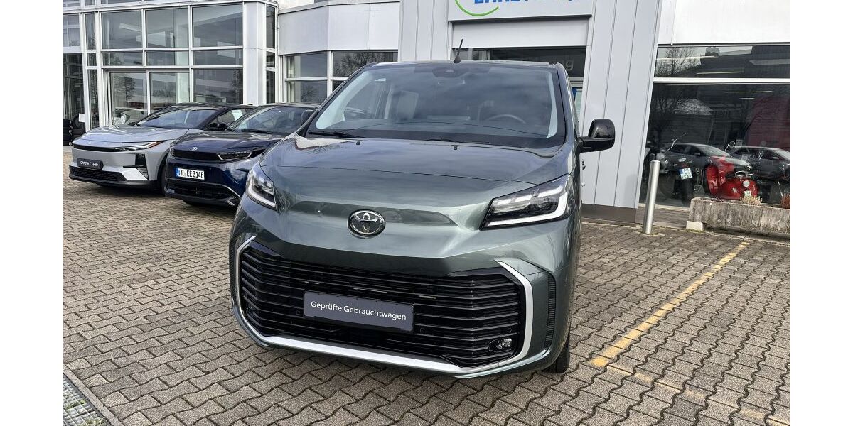 Toyota Proace (Verso) 12.000 km 43.500 &euro; Freiburg 79111