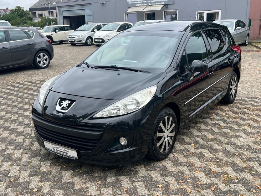 Peugeot 207 140.000 km 3.790 € Paderborn 33102