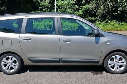 Dacia Lodgy 208.413 km 4.190 &euro; Stutensee 76297