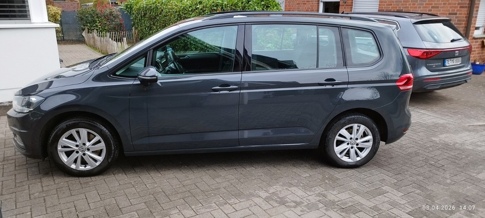 VW Touran 153.000 km 12.900 &euro; Emsdetten 48282