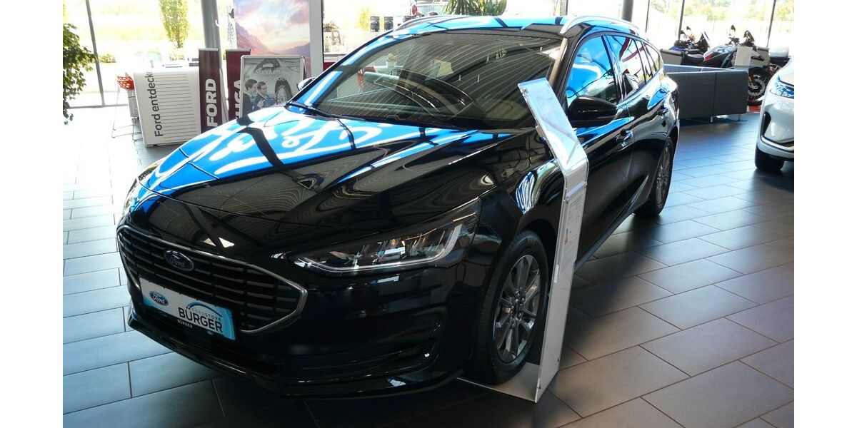 Ford Focus 3.000 km 29.900 &euro; Schmölln 04626