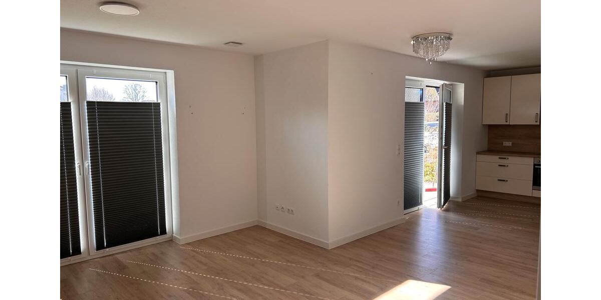 Erdgeschoßwohnung Garrel - 3 Zimmer, 92 m&sup2;, 1.025&euro; | Angebot:26342147