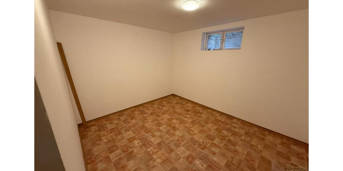 Freistehendes Einfamilienhaus inkl. 2 Appartements in Rüdesheim 6 zimmer