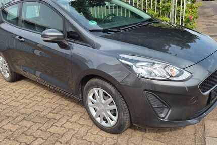 Ford Fiesta 105.933 km 4.900 &euro; Saarlouis 66740
