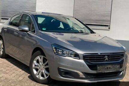 Peugeot 508 93.000 km 12.400 &euro; Frankfurt am Main 60435