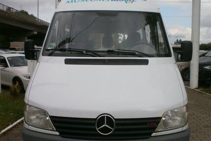 Mercedes-Benz Sprinter 253.000 km 6.999 € München OT Trudering-Riem 81825