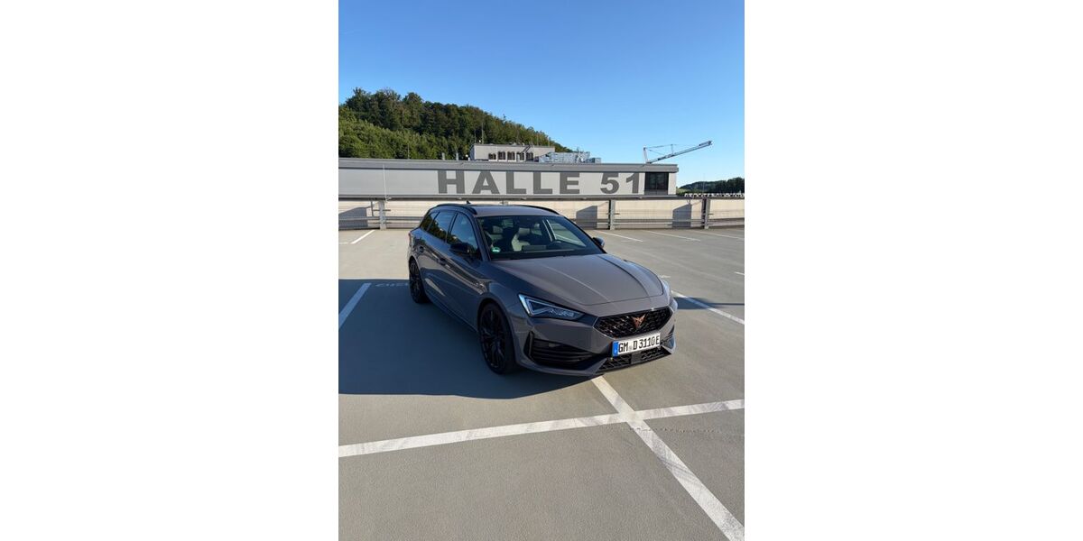 Cupra Leon 55.000 km 25.950 &euro; Gummersbach 51645