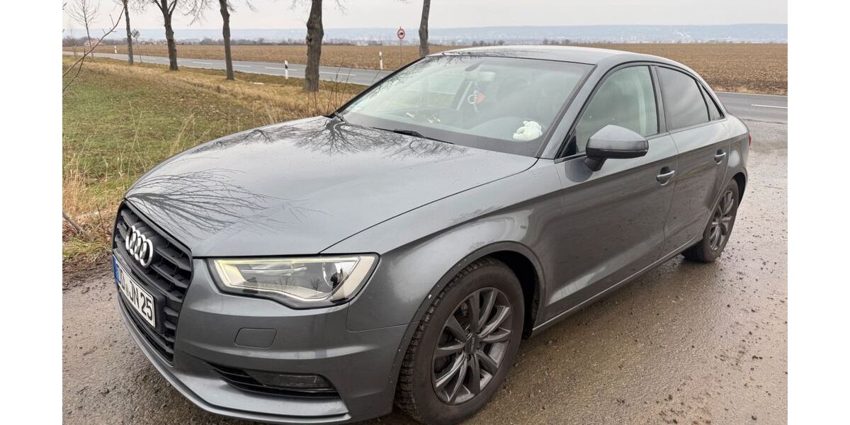 Audi A3 143.000 km 13.999 &euro; Dresden 01279