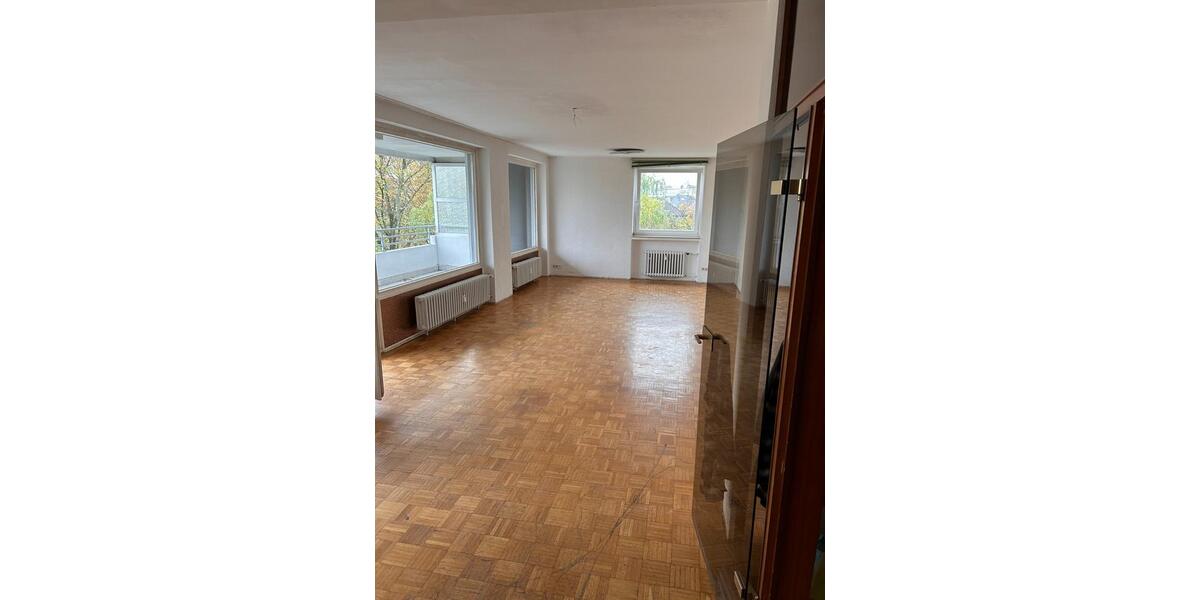 Großzügige 4,5-Zimmer-Wohnung in zentraler Lage von Bottrop 4 zimmer