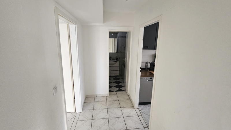 ObjNr:17727 - Schöne 4 Zimmer ETW mit Balkon - Nähe Bahnhof LU-Mitte - Etagenwohnung Ludwigshafen am Rhein Parkinsel | Angebot:17888276