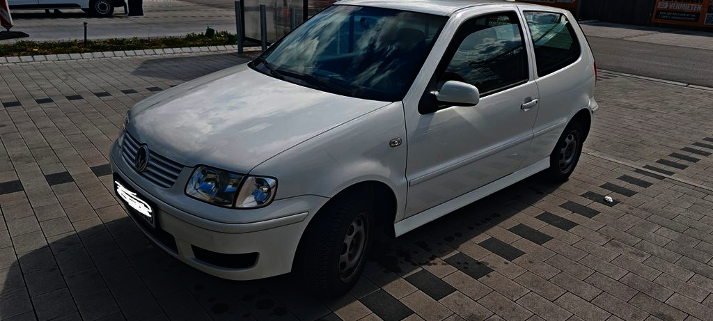 VW Polo 182.000 km 890 &euro; München 81539