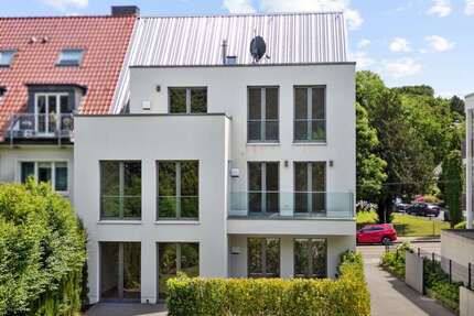 Haus zum Kaufen in Essen 1.999.000 € 286 m²