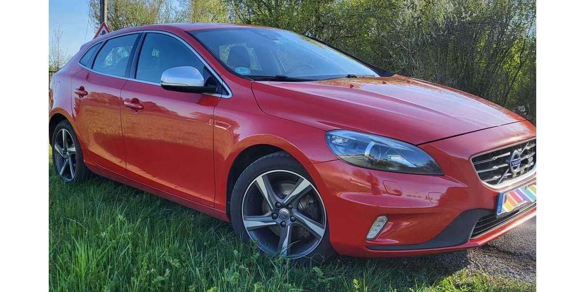 Volvo V40 139.900 km 8.900 &euro; Memmingen 87700