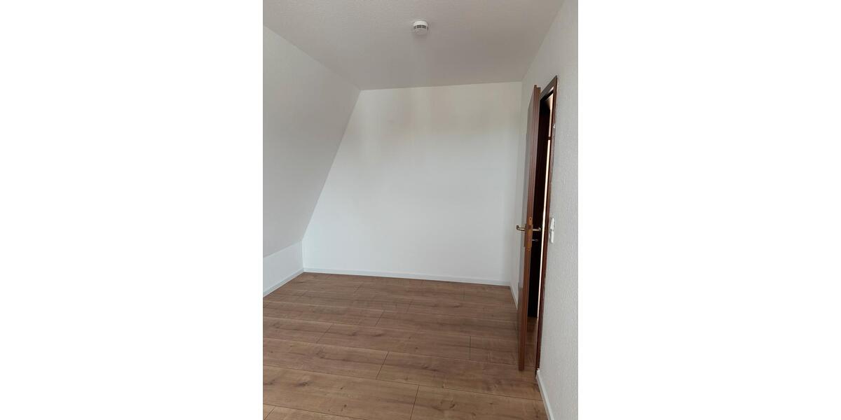 Dachgeschoßwohnung Wahlstedt - 2 Zimmer, 52 m&sup2;, 645&euro; | Angebot:25403759