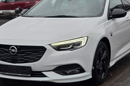Opel Insignia 112.000 km 12.290 &euro; Neu-Ulm 89233
