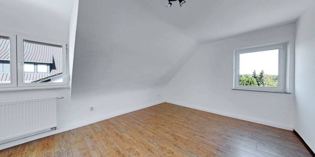 Mehrfamilienhaus, Wohnhaus Burgthann / Unterferrieden Unterferrieden - 6 Zimmer, 146 m&sup2;, 290.000&euro; | Angebot:26358336