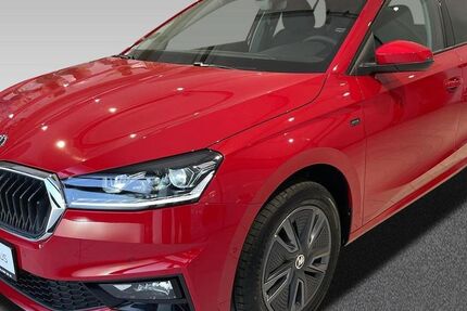 Skoda Fabia 7.253 km 19.740 &euro; Dresden 01067