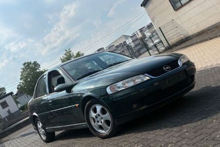 Opel Vectra 170.000 km 1.950 &euro; Ransbach-Baumbach 56235