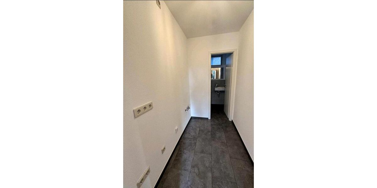 Einfamilienhaus Newel - 7 Zimmer, 230 m&sup2;, 450.000&euro; | Angebot:25385222