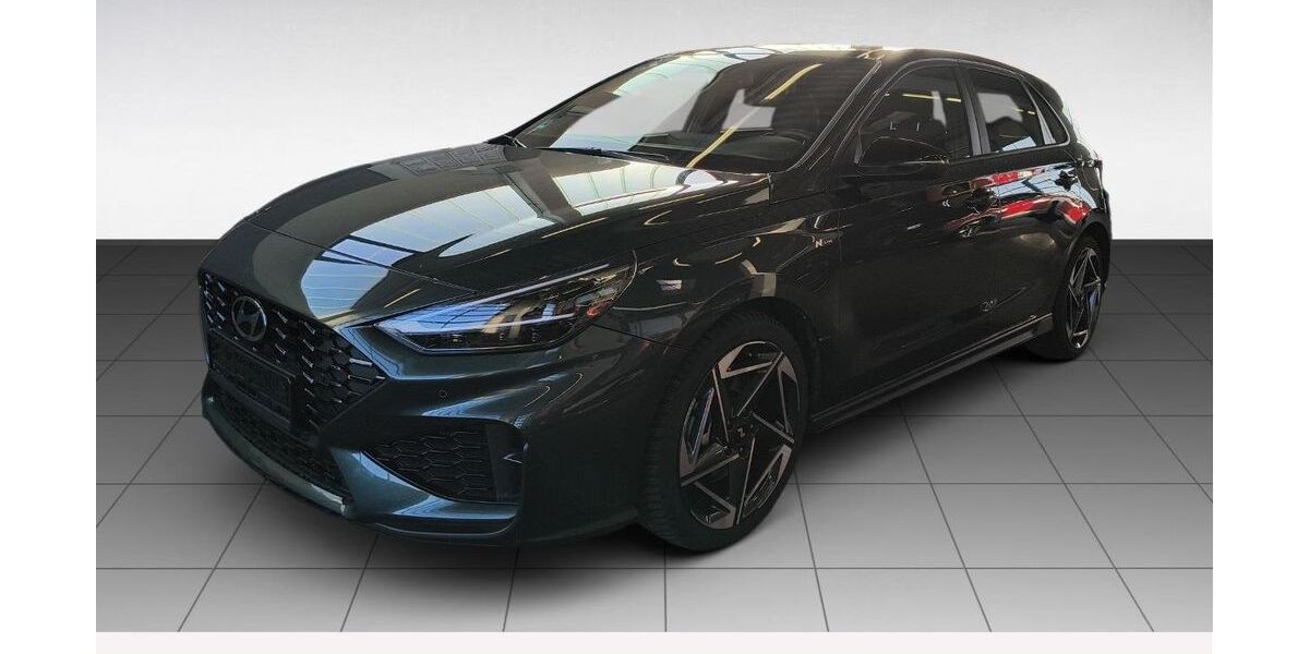 Hyundai i30 21.078 km 22.880 &euro; Limburg 65555