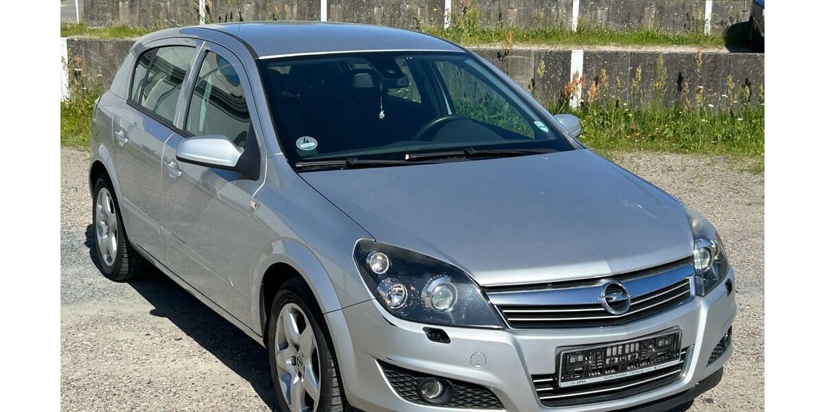 Opel Astra 74.000 km 3.999 &euro; Flensburg 24941