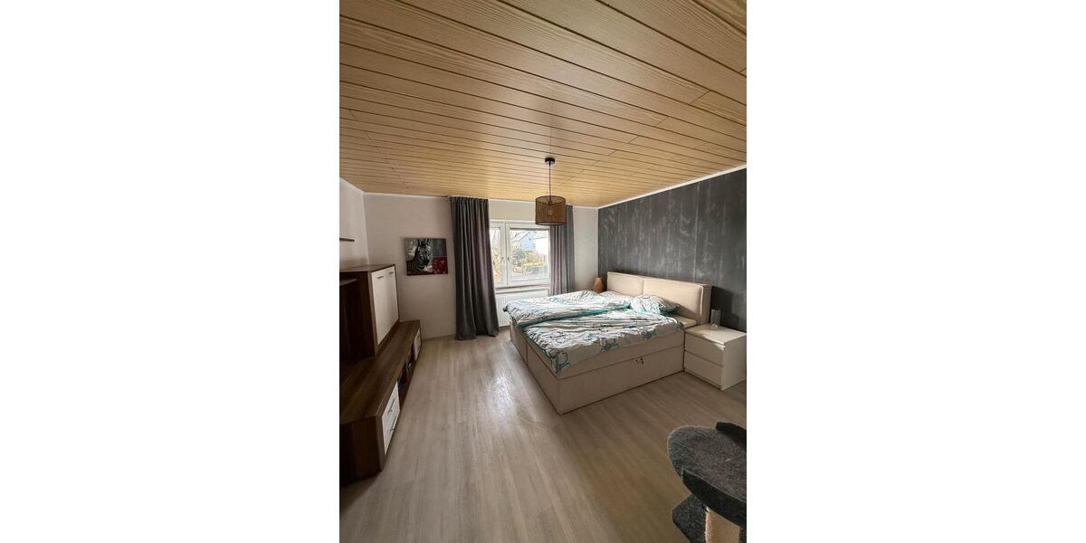 Einfamilienhaus Schönborn - 5 Zimmer, 136 m&sup2;, 1.300&euro; | Angebot:26683025