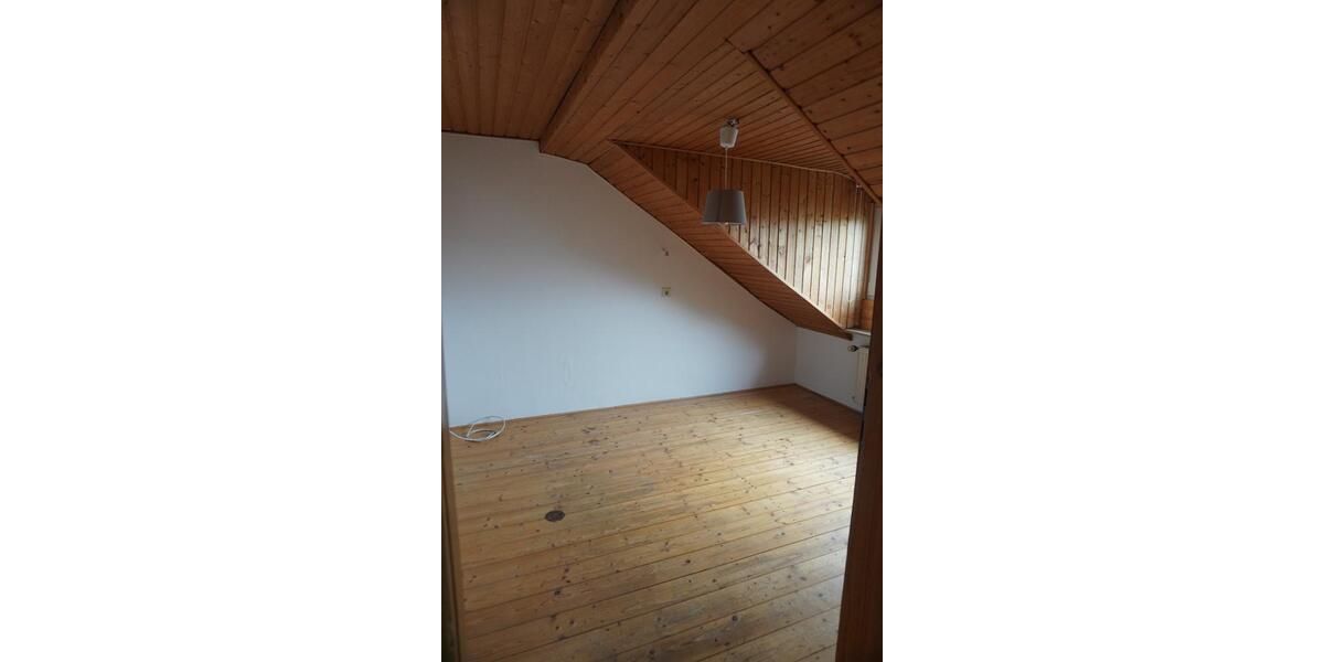 3 Zimmer DG-Wohnung Sennfeld ab 01.02.26 3 zimmer