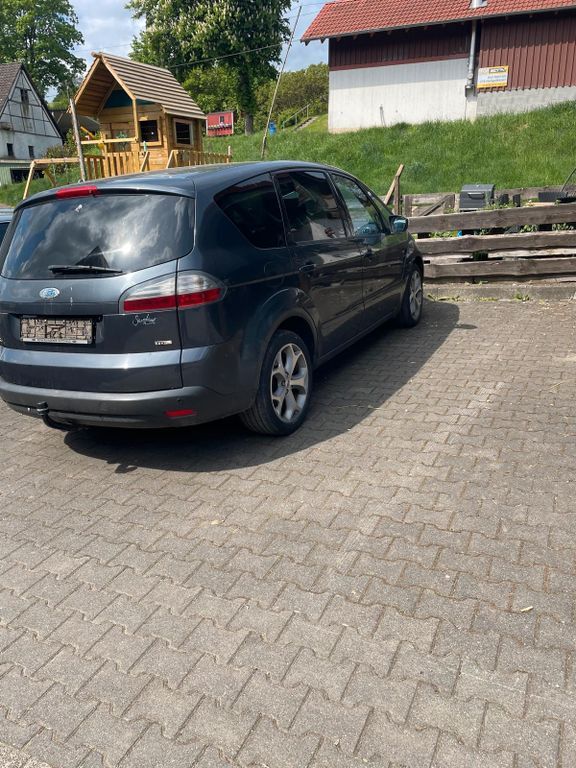 S-Max
