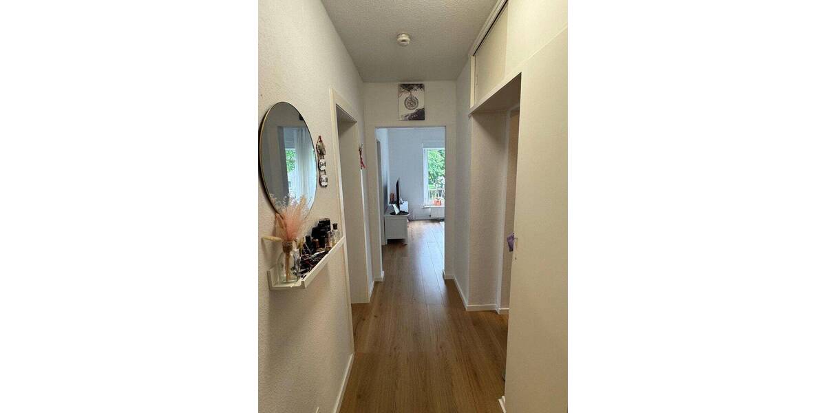 Etagenwohnung Duisburg Fahrn - 3 Zimmer, 52 m&sup2;, 430&euro; | Angebot:26823861