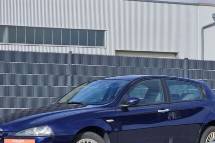 Alfa Romeo 147 156.597 km 2.950 &euro; Monsheim 67590