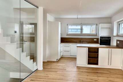 Haus Passau Maierhof - 4 Zimmer, 143 m&sup2;, 1.540&euro; | Angebot:26828983