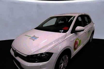 VW Polo 32.913 km 14.950 &euro; Westerstede 26655