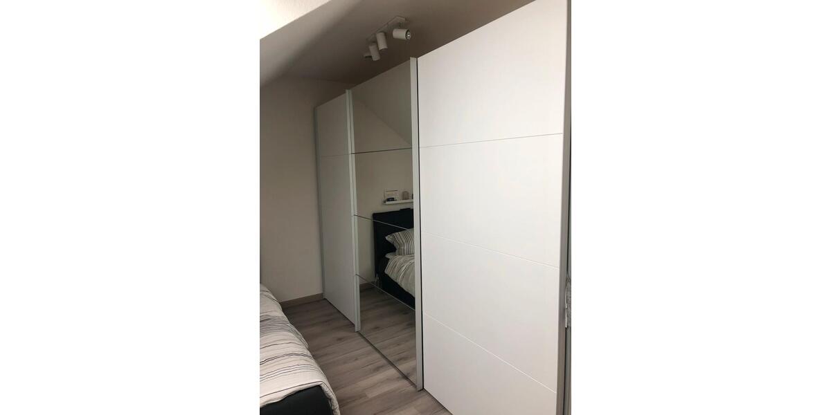 Dachgeschoßwohnung Bruchköbel - 2 Zimmer, 67 m&sup2;, 600&euro; | Angebot:24428459
