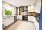 Charakterimmobilie mit Einliegerwohnung auf außergewöhnlichem Naturgrundstück - Mehrfamilienhaus, Wohnhaus Hüllhorst | Angebot:27254352