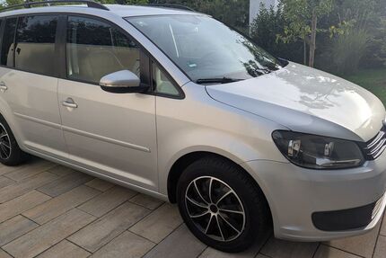VW Touran 163.000 km 7.900 &euro; Gundelfingen 89423