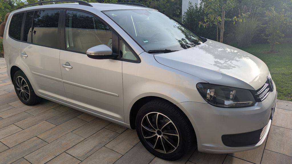 VW Touran 163.000 km 7.900 &euro; Gundelfingen 89423