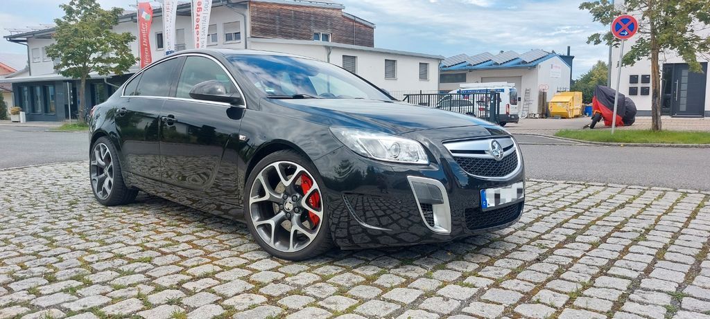 Opel Insignia 92.400 km 17.999 € Weisendorf 91085