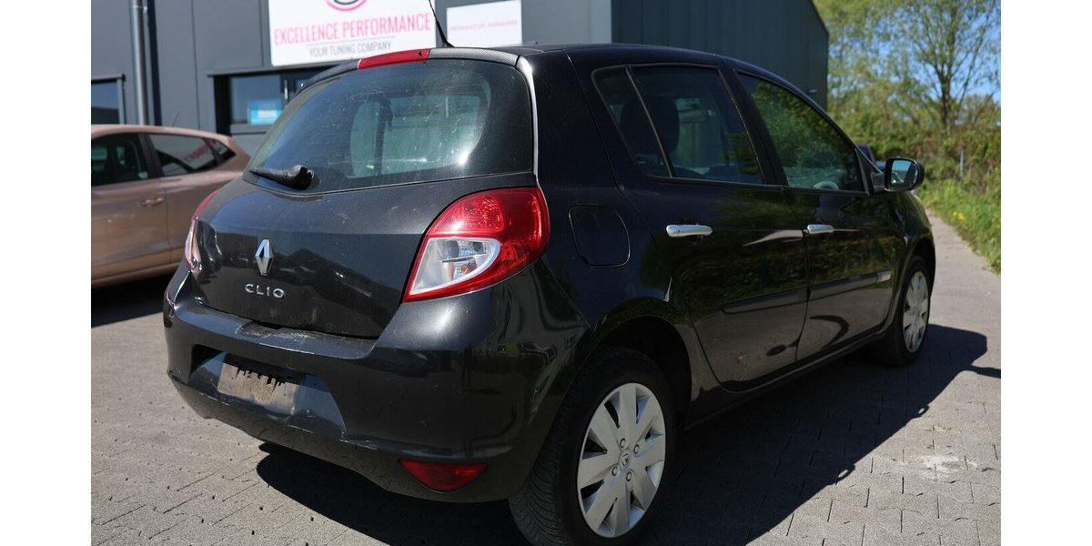 Renault Clio 1.5 dCi Authentique 1.HAND / TÜV-AU-02.2027 260.000 km 1.402 &euro; Hamm 59077