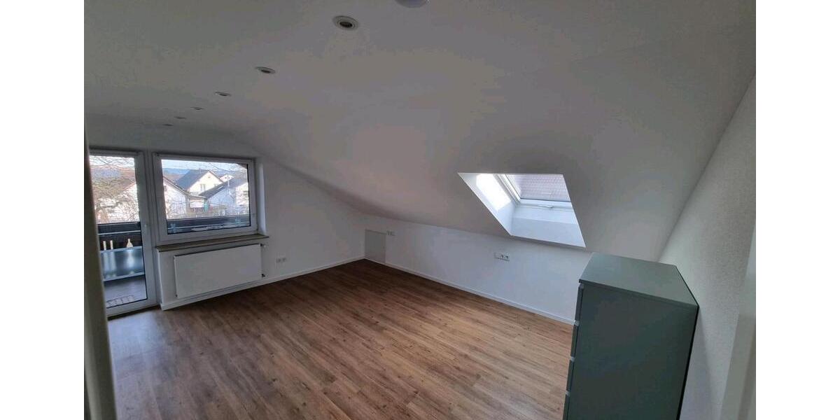 Moderne 4-Zimmer-Wohnung in IllertissenTiefenbach 4 zimmer