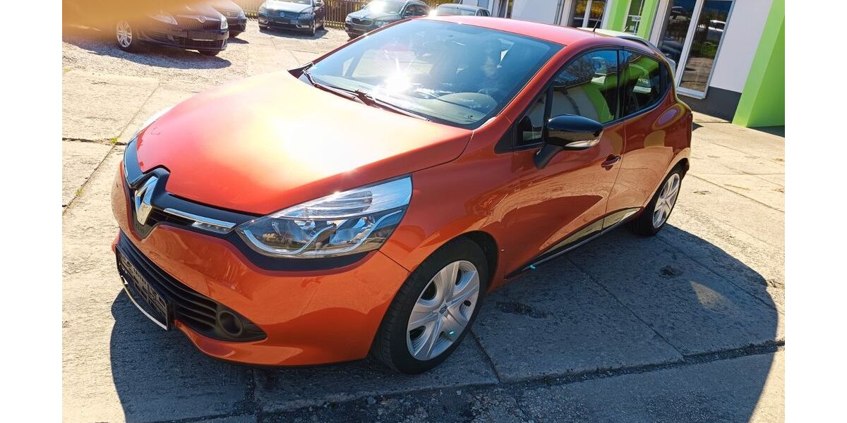 Renault Clio 119.000 km 5.790 &euro; Gera 07551