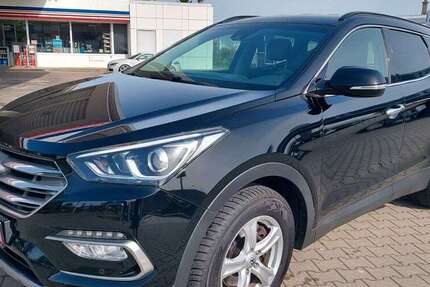 Hyundai SANTA FE 183.000 km 12.199 &euro; Leipzig 04319